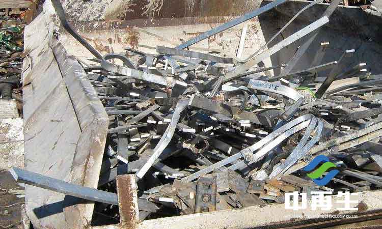 生活垃圾處理是集技術，資金，人才，信息，物流和政策于一體的系統工程